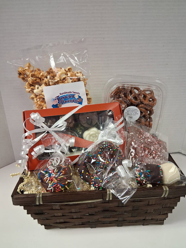 Wicker Basket - Popcorn and Chocolate